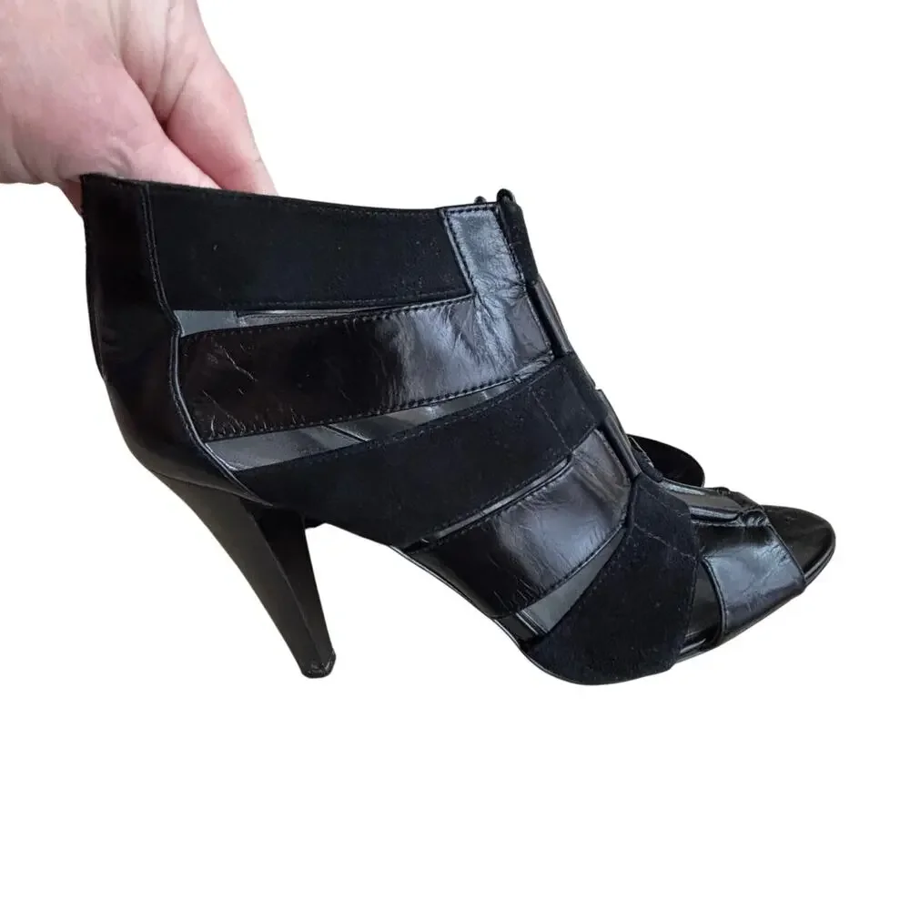 Calvin Klein Camen 9M black high heel strappy shoes open toe leather & suede